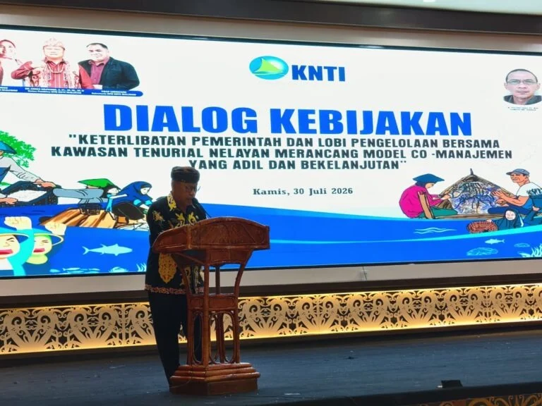BERI ARAHAN - Wakil Bupati Malinau Jakaria, S.E., M.Si., saat membuka kegiatan DPD KNTI Kabupaten Malinau di Ruang Tebengang, Kamis (30/7/2026). (NARASIDIKSI.COM)